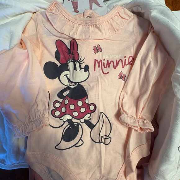 Disney Minnie Mouse 3-Piece Baby Girls Set–Hoodie, Bodysuit and Pants, 9M, NEW - Picture 4 of 5